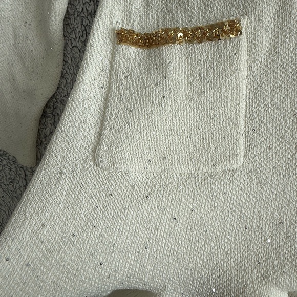 Elegant White and Gold Women's Dress - Picture 6 of 6